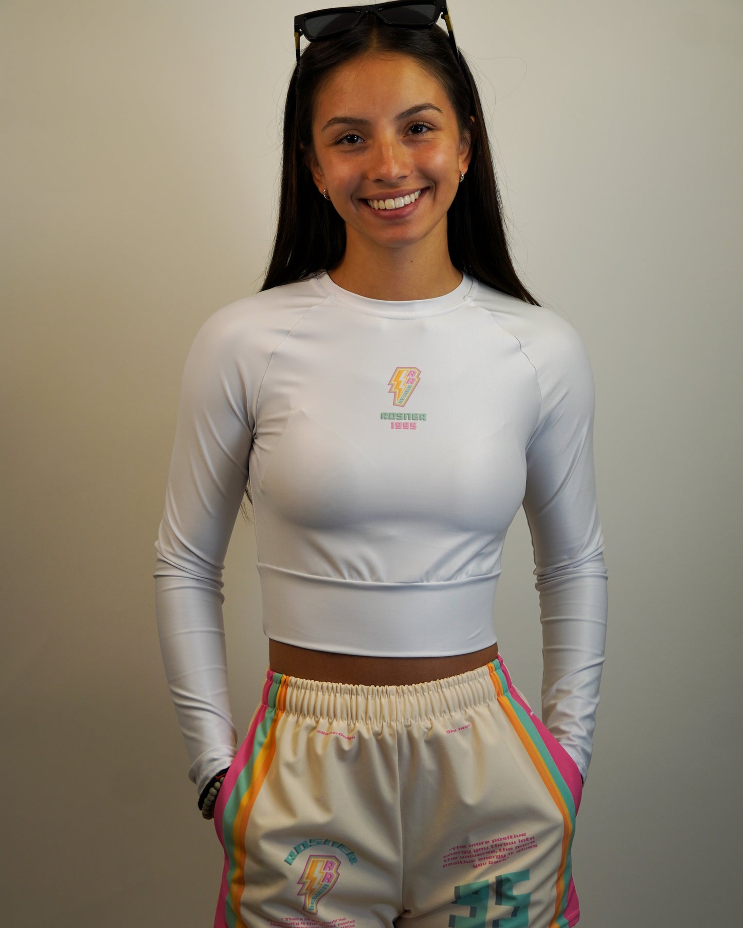 ROSNERDESIGN ® LONG-SLEEVE CROP TOP | WHITE & PINK